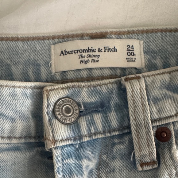 Abercrombie & fitch light Blue Women's front slit skinny leg Jeans - Picture 4 of 4